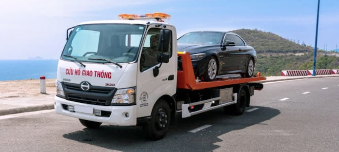 cứu hộ ô tô tại Dĩ An